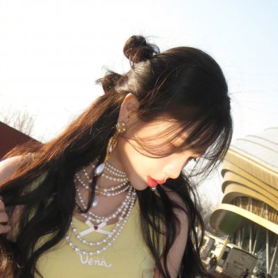 曲线窈窕非梦事